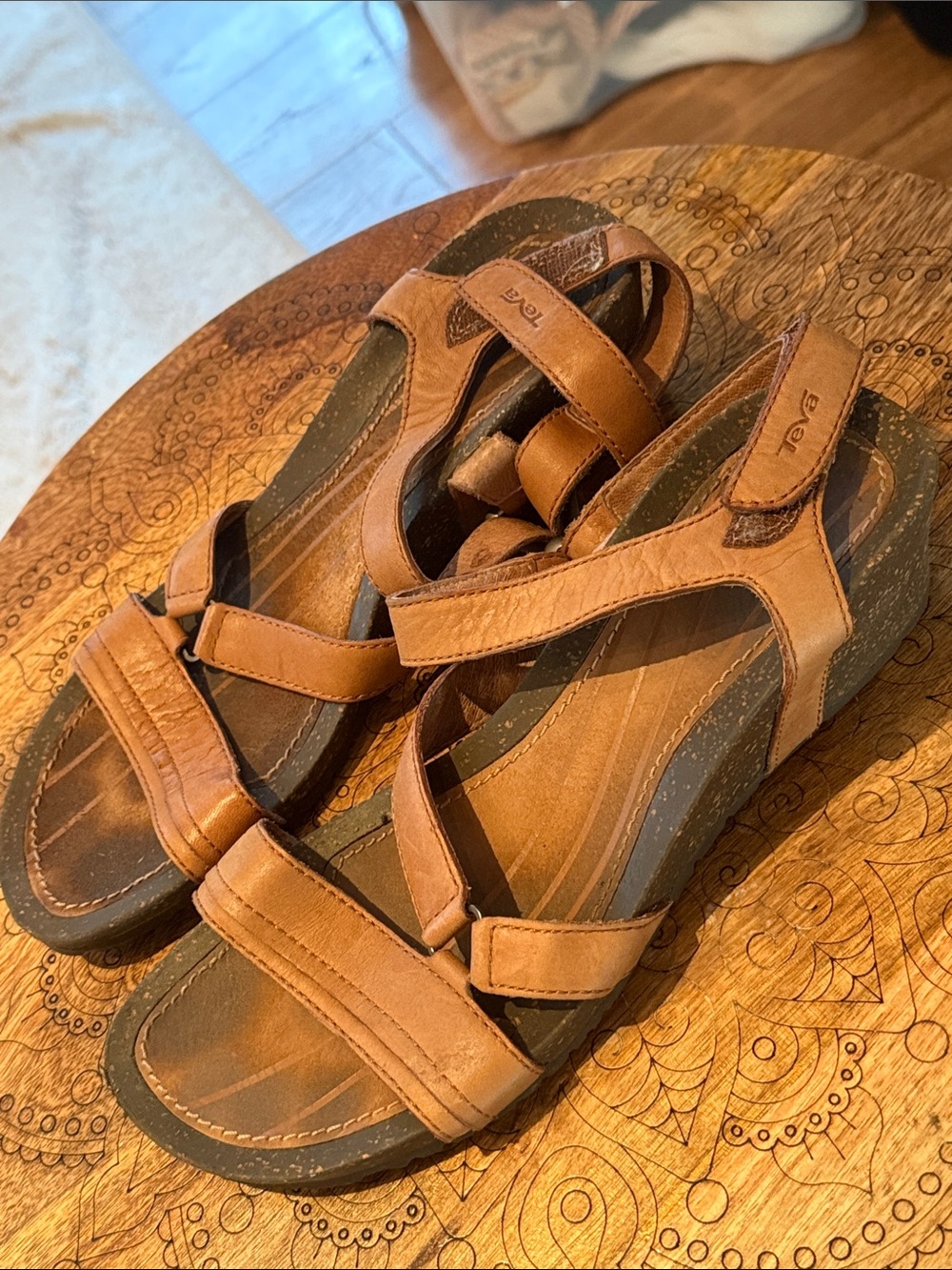 Teva Tan Cabrillo Crossover Leather  Multi-Strap Sandals